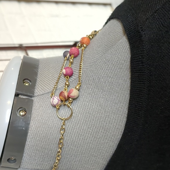 Silk Sari fabric fair trade Aasha necklace multi layered goldtone - Picture 4 of 4